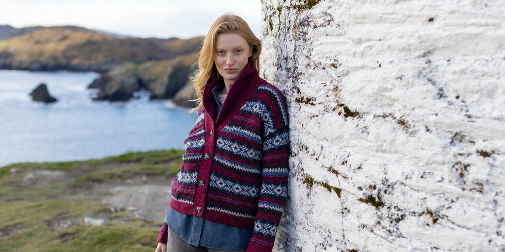 Lady wearing a Chnuky Fairisle Knitwear Irish Sweater 